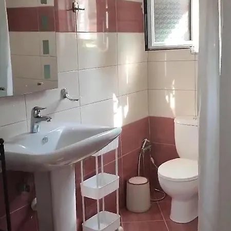 Alexandra Apartment Himare